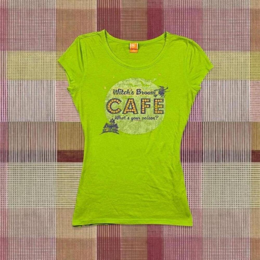 Vintage 2000’s Halloween Baby Tee